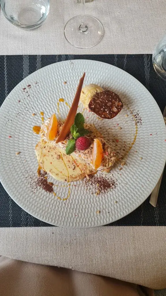 Lilou Masson_Restaurant Le Haras_Saint-Étienne-de-Montluc_review