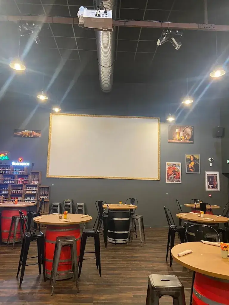 Triple B_Saint-Étienne-de-Montluc_slider_image_1