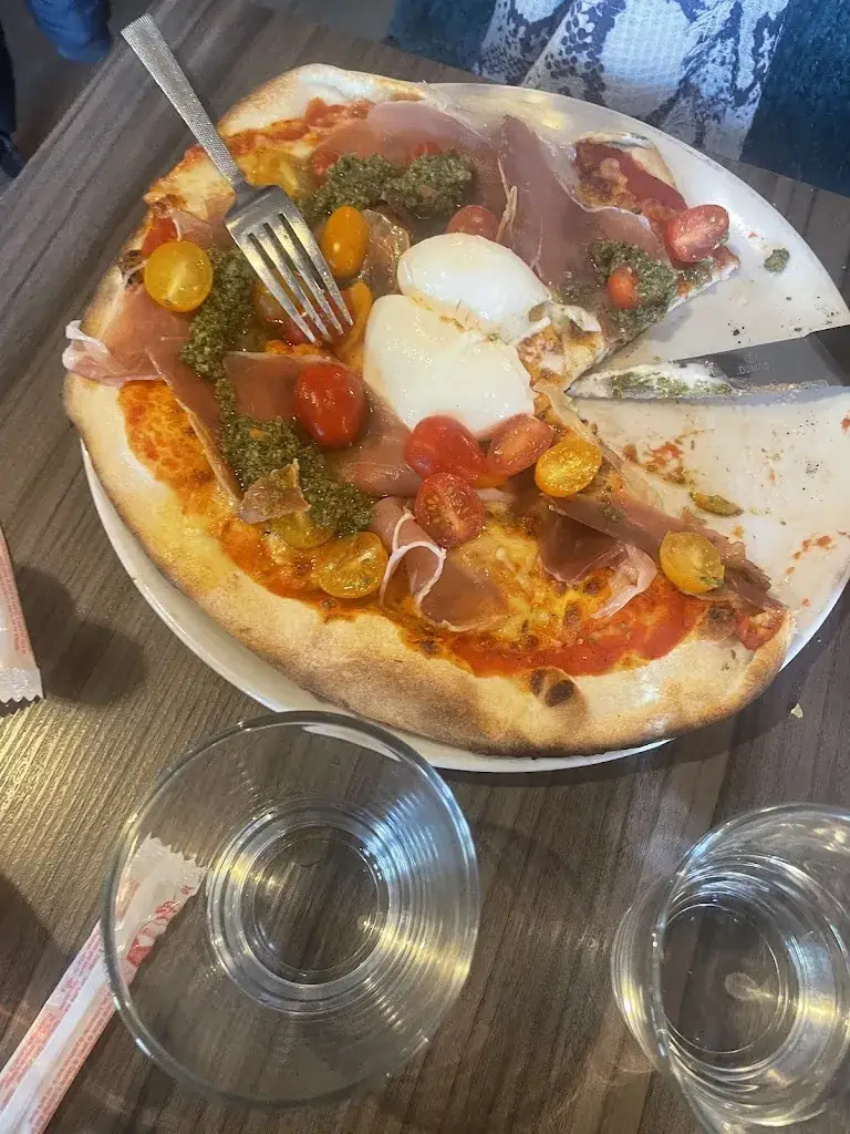 La Table d'Alex_Corzé_slider_image_3