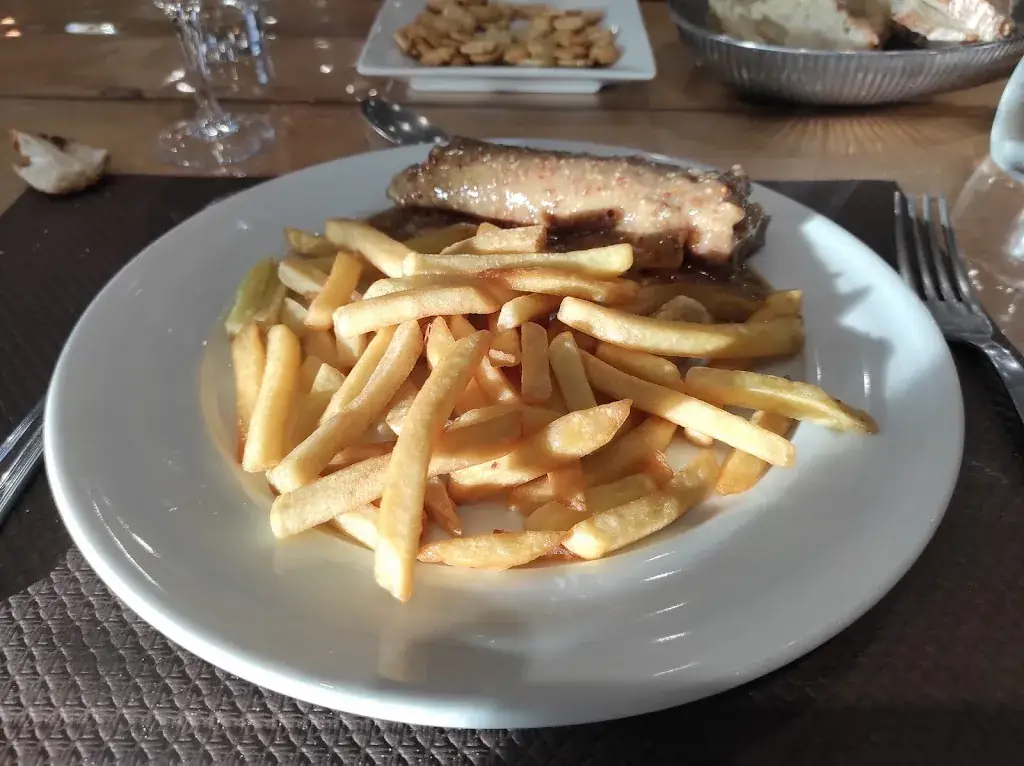 Hôtel Restaurant la Grange_Cossé-le-Vivien_slider_image_2