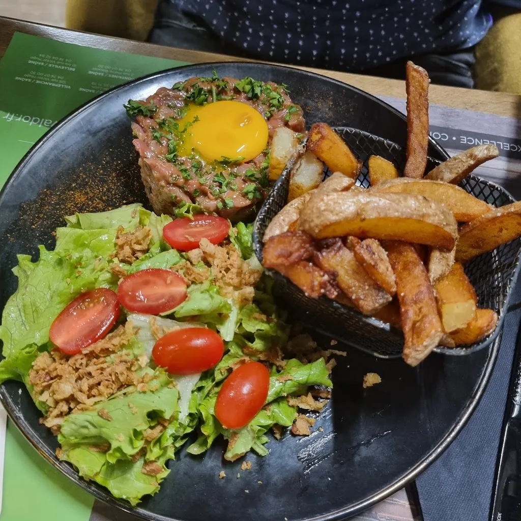 Chloé_Kordialement_Montmerle-sur-Saône_review