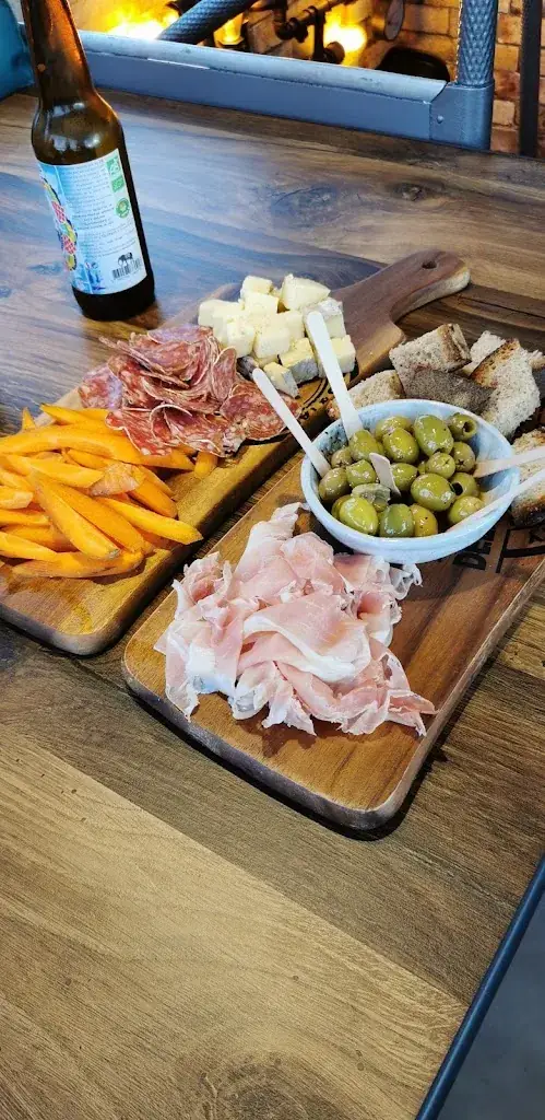 Laura G_Le Bus Dé'tourné_Couëron_avis