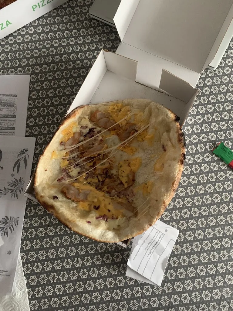 Basile_Au Petit Plaisir - Pizzas & Burgers maison Couëron_Couëron_review