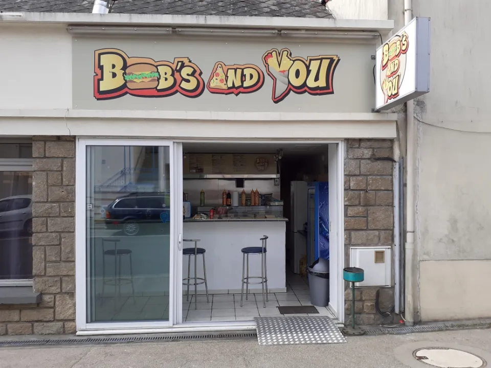 BOB'S AND YOU restaurant in Couëron