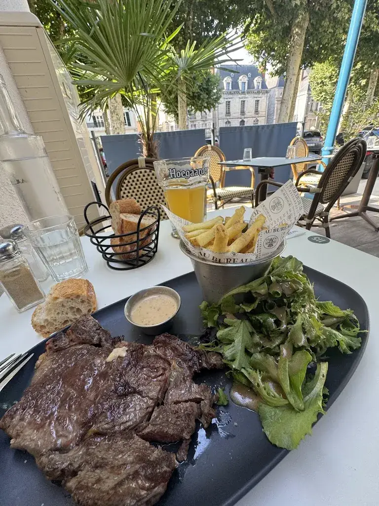 Philippe Daix_Au Bureau - Pub et Brasserie_Montluçon_review