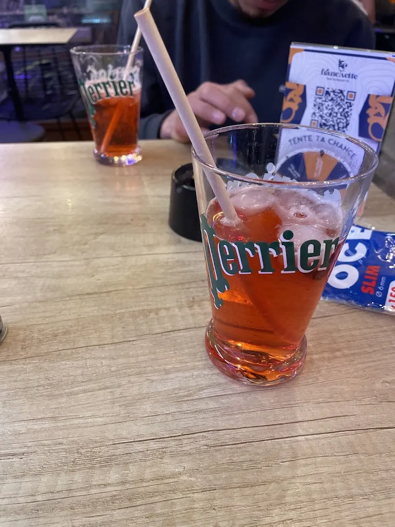 Mohamed Yahia_Franckette Le Mans - Bar Guinguette_Mans_review