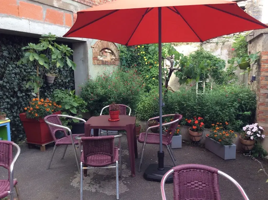 LE CAFE' IN_Coulans-sur-Gée_slider_image_1