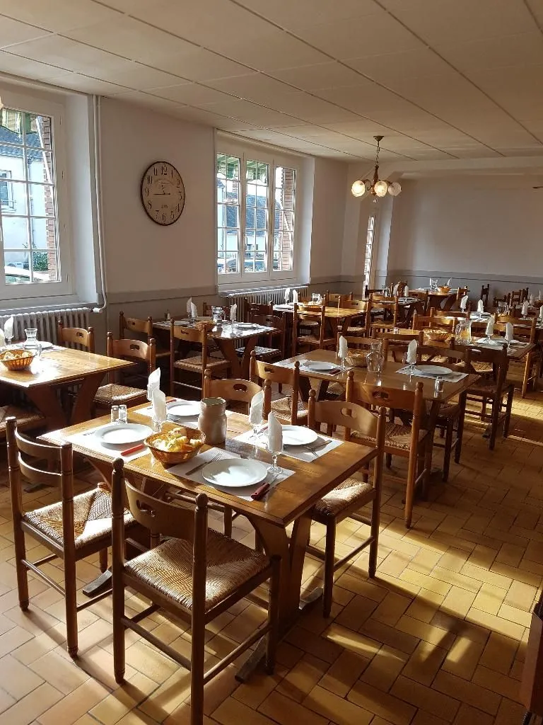 Le Relais_Chaufour-Notre-Dame_slider_image_3