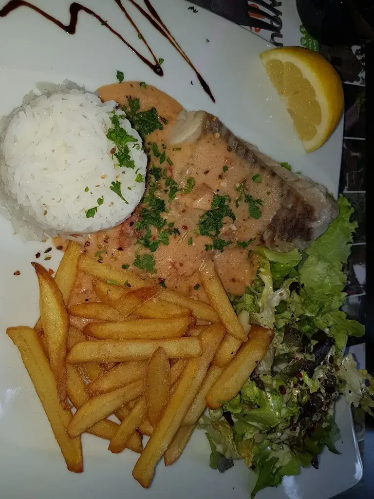 Hostellerie de la Juhel ristorante a Villaines-la-Juhel