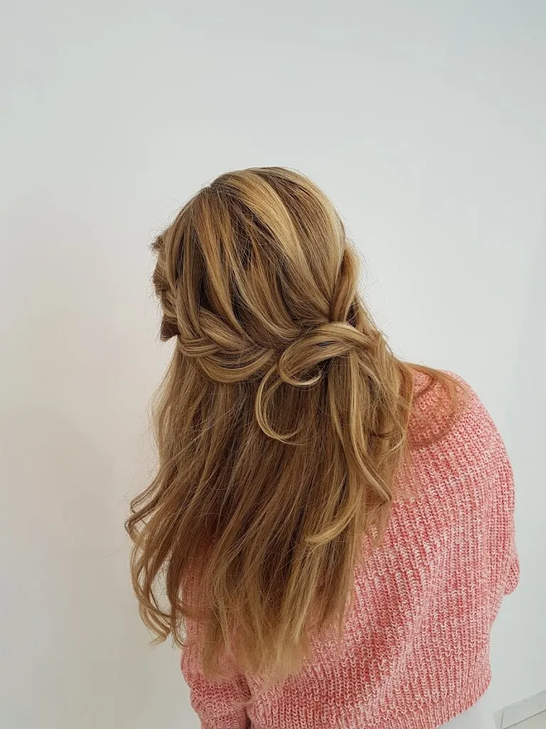 capucine lise_Salon Alter eGo & Le Barbier du Coin Courcité_Courcité_review