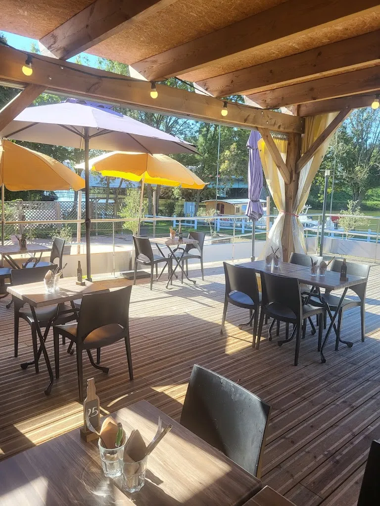 Au fil de l'eau_Sarthe-Daumeray_slider_image_1