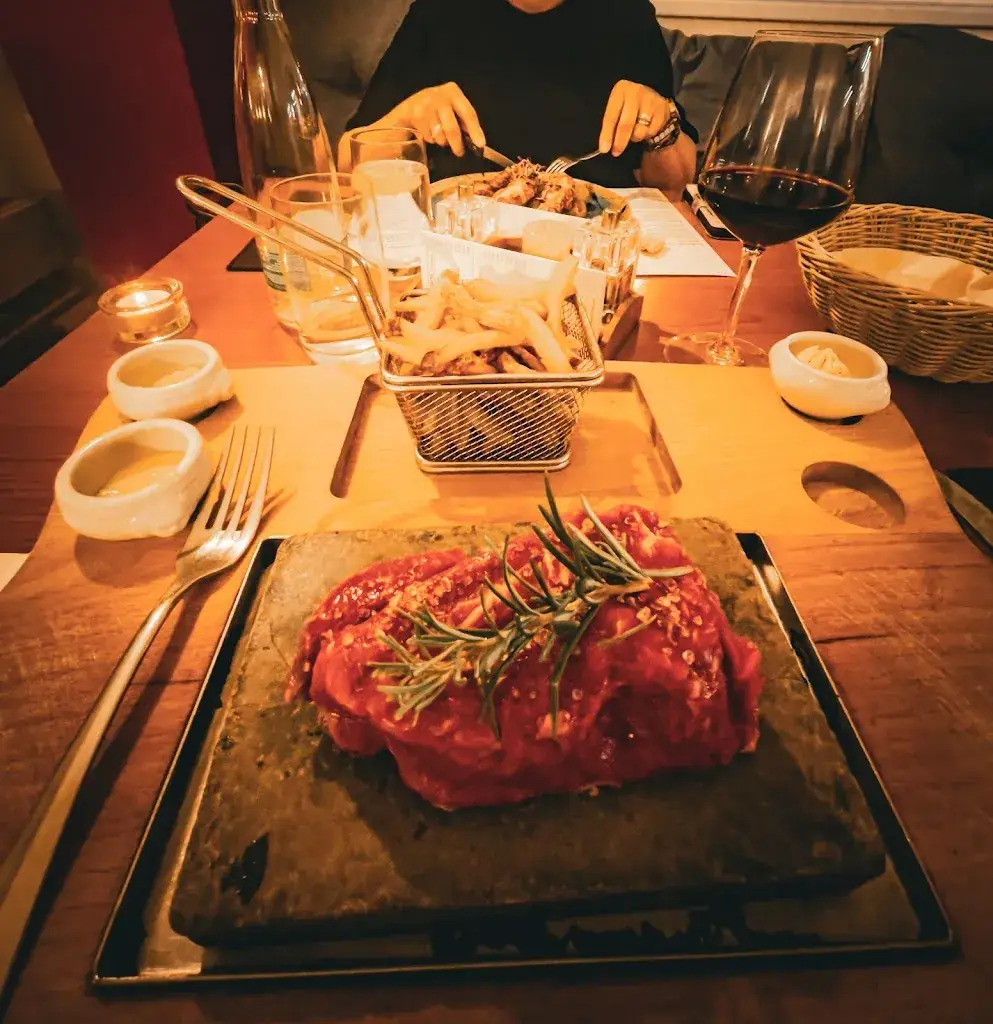 Nelson BELEZA (NB)_Restaurant Chez Di SARL_Bôle_review