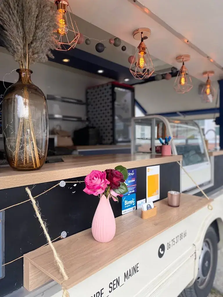 LA LOIRE S'EN MAINE restaurant in Angers