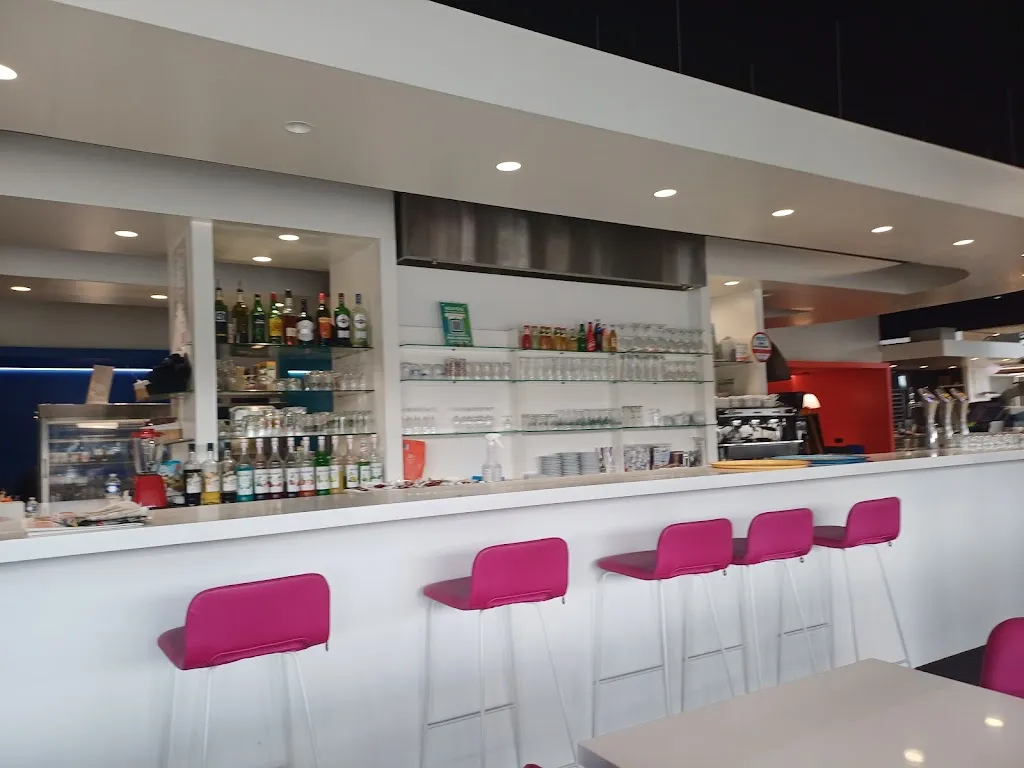 romain stecyk_Le Mail Cafétéria_Craon_review