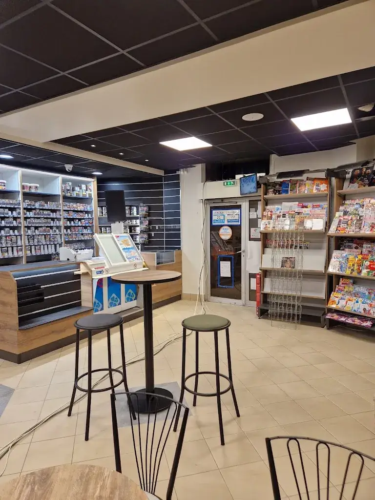 Bar, tabac, PMU,fdj , hôtel, presse l'Etoile_Craon_slider_image_1