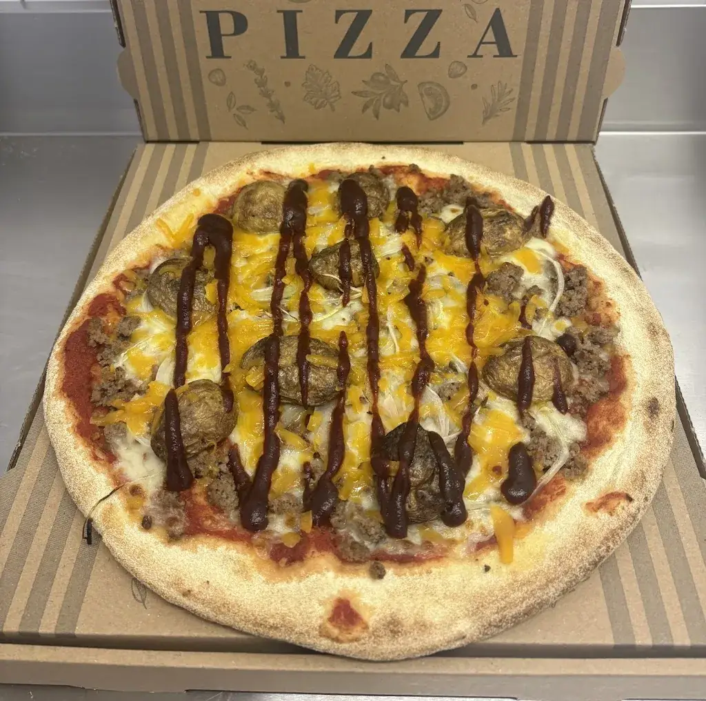 Molly pizza_Craon_slider_image_2