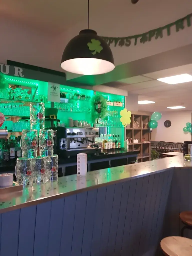 Au Petit Detour_Pierric_slider_image_2