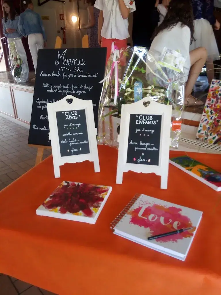 Restaurant Scolaire restaurant in Dompierre-sur-Yon