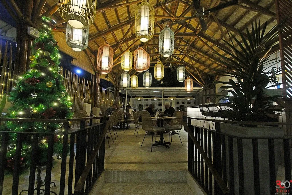 El Kuvo restaurant in Philippines