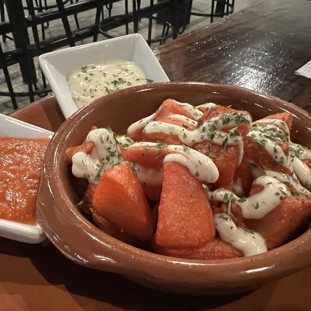 Hermanos Tapas and Wine Bar_Philippines_slider_image_3