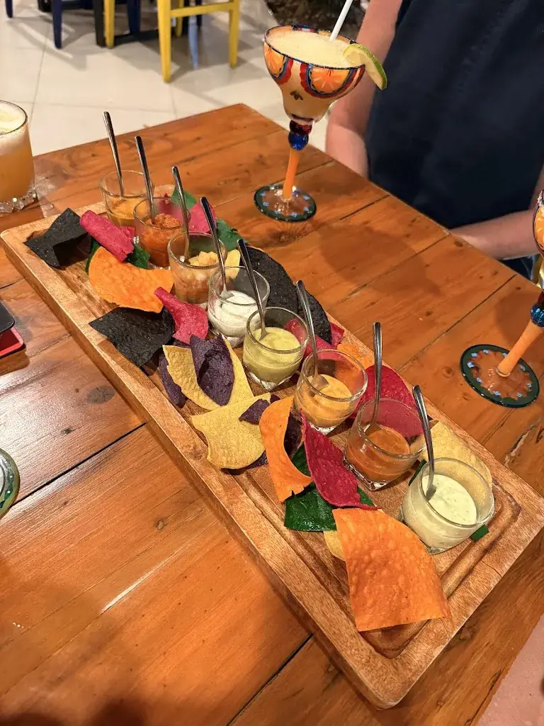 Taylah Richards_Salud By Get Real_Philippines_recensione