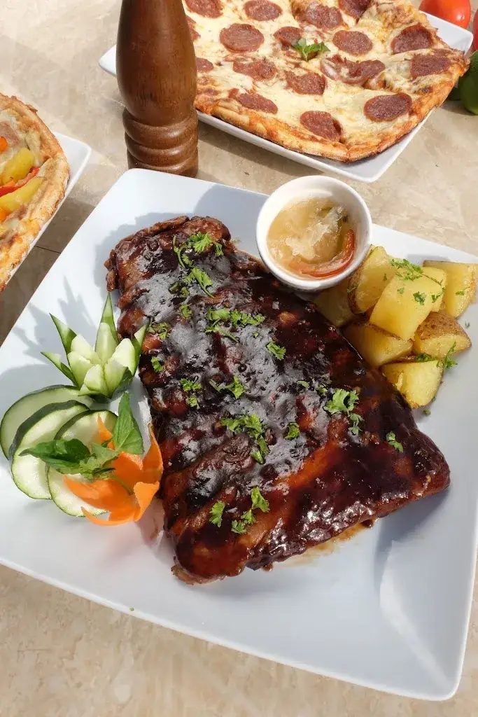 Playa Bar and Restaurant Coron_Philippines_slider_image_3