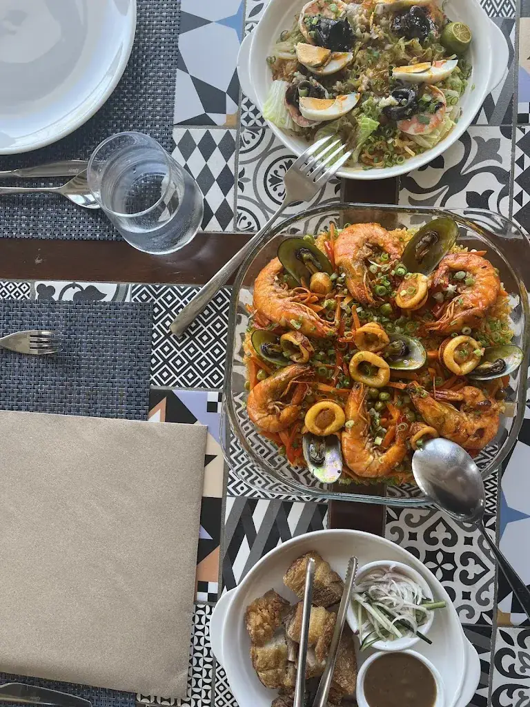 Menu_Lutgardo’s Restaurant and Sunset Bar_Philippines_image_9