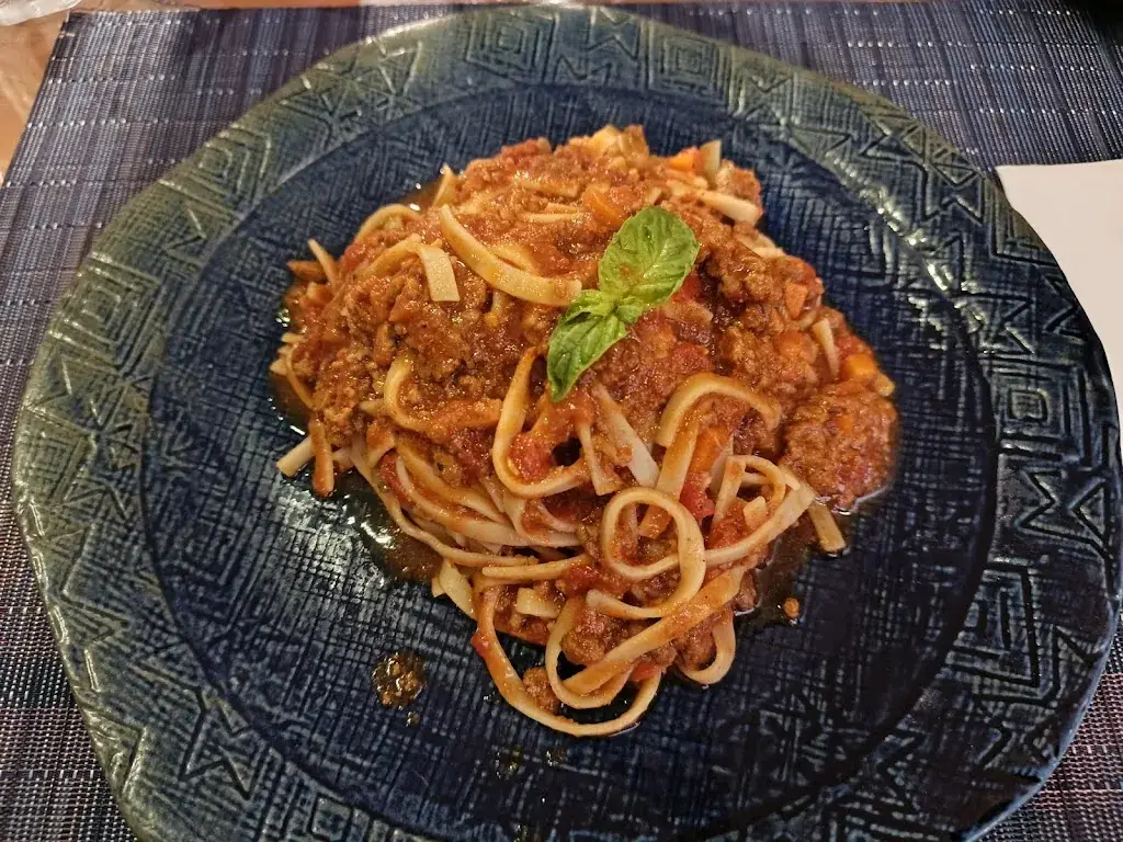 Dewan Asif_GRAN' ITALIA_Philippines_review