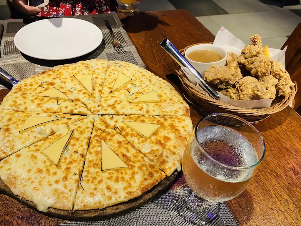 Baya Resto Lounge_Philippines_slider_image_3