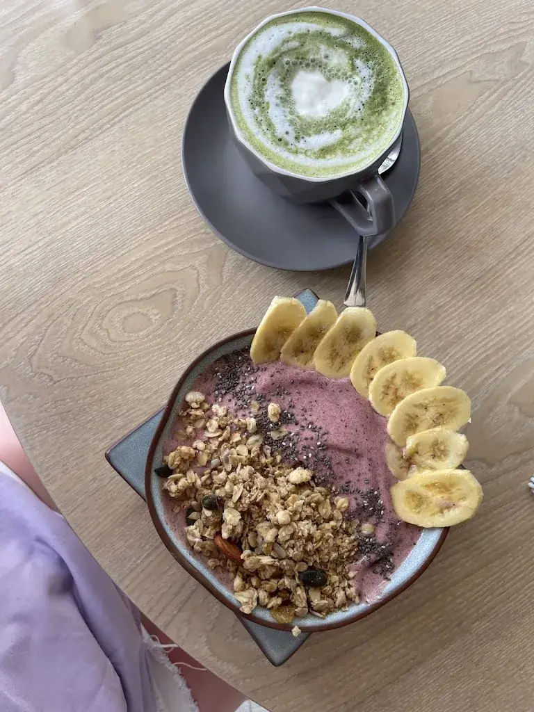 Charelle Z._bitter bean caffeine cabana coron_Philippines_recensione