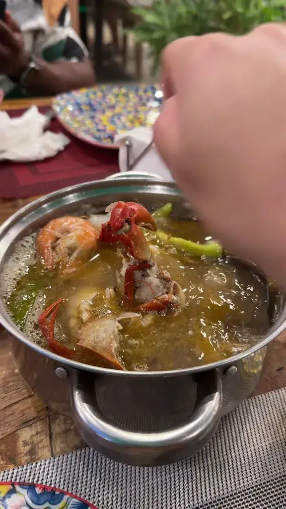 Crabs & Ribs by Calle Burgos_Philippines_slider_image_2