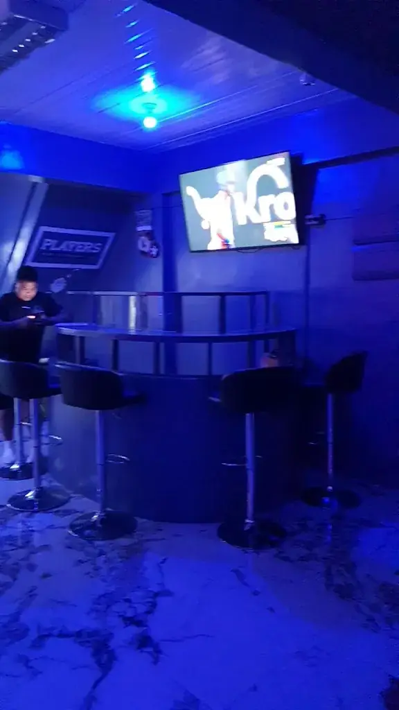 LEVEL UP CORON_Philippines_slider_image_2