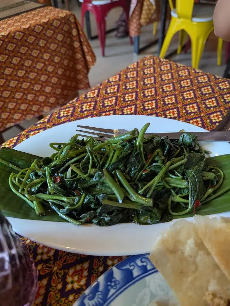 Menu_Om’s Thai_Philippines_image_9