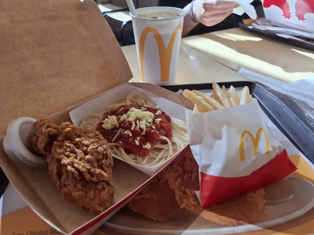 McDonald's - Coron_Philippines_slider_image_3