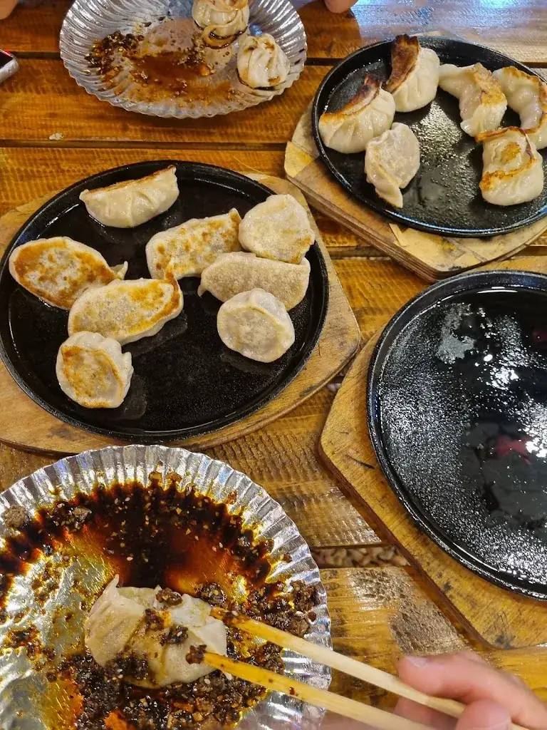 Vasco RMPimentel_Nomad Dumplings_Philippines_review