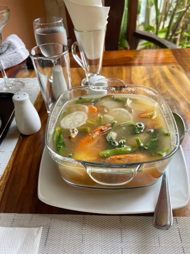 Steve Boch_Corto del Mar Restaurant_Philippines_review