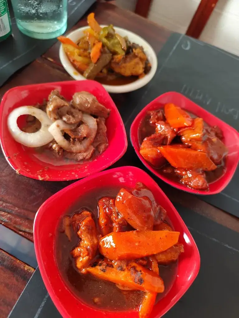 Menu_Red Rock Coron Snack House_Philippines_immagine_5