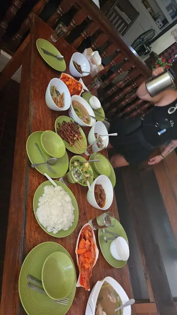 Menu_Red Rock Coron Snack House_Philippines_immagine_7