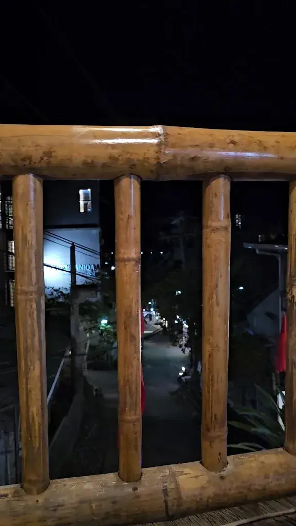 Stop Over Bar & Grill Restaurant_Philippines_slider_image_2