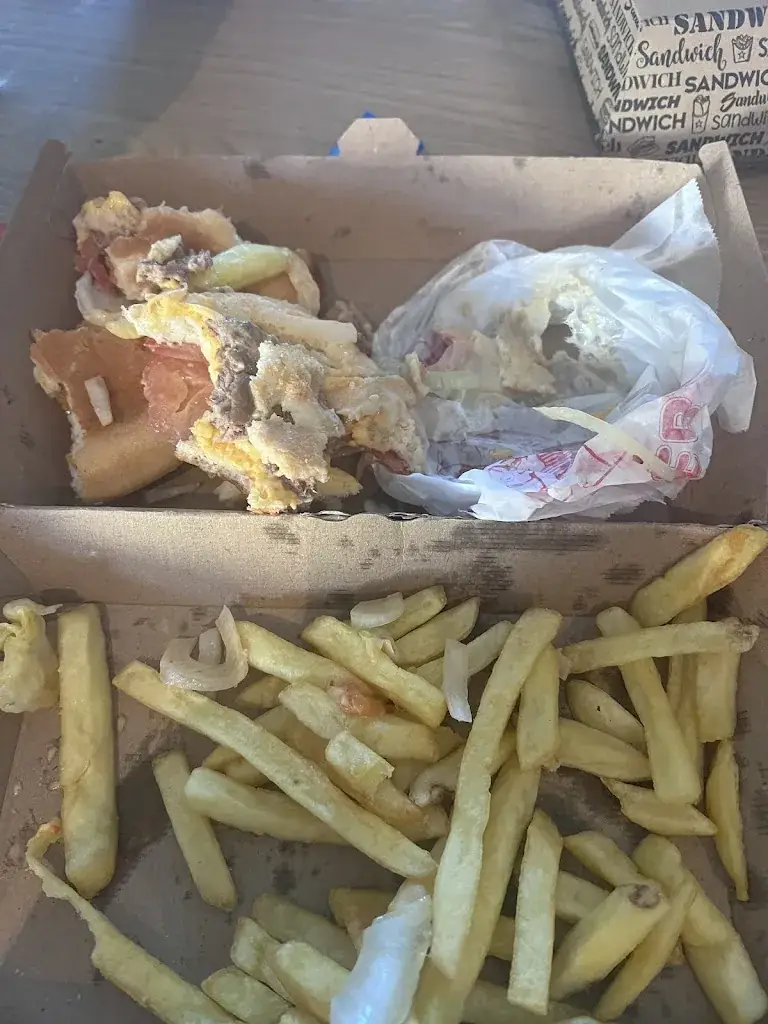 Sandra Chevalier_Restaurant le Capitole Durtal_Durtal_recensione