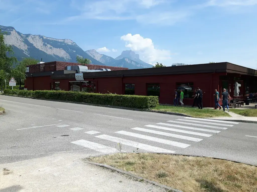 Пламен Симонски_Le Champ de l'Etoile_Montbonnot-Saint-Martin_review