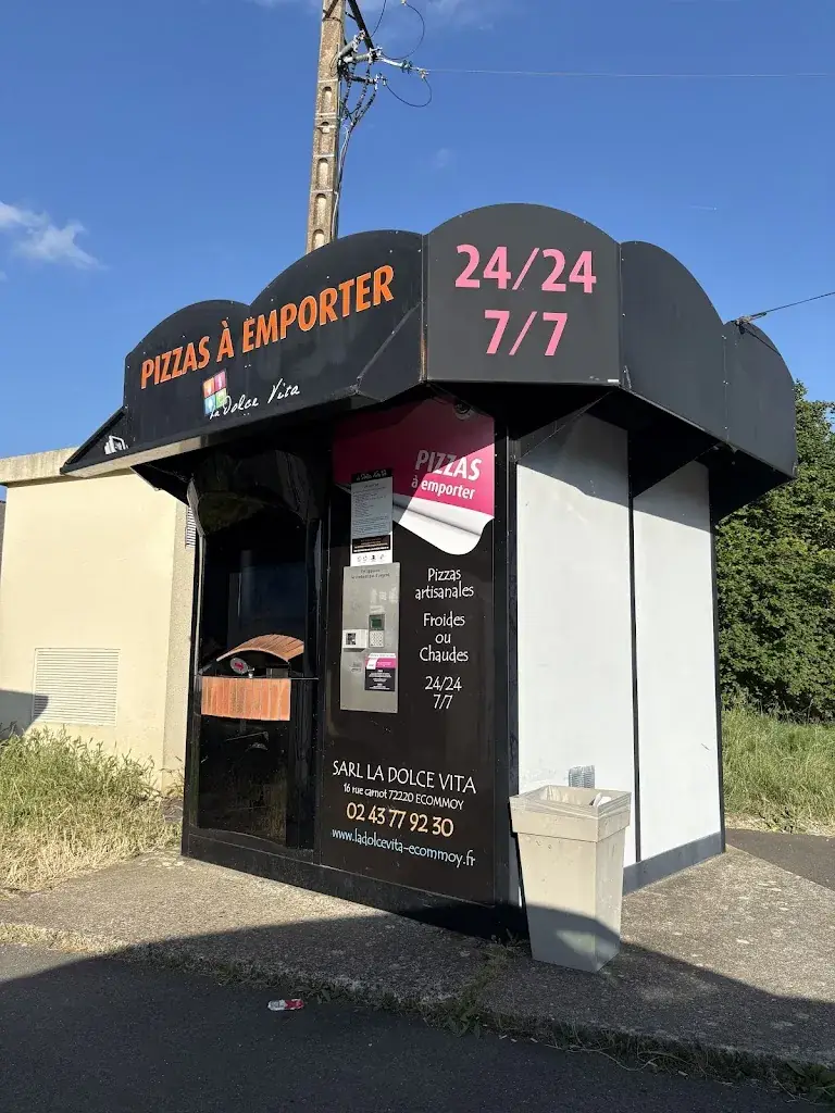 Distributeur Pizza Dolce Vita restaurant in Écommoy