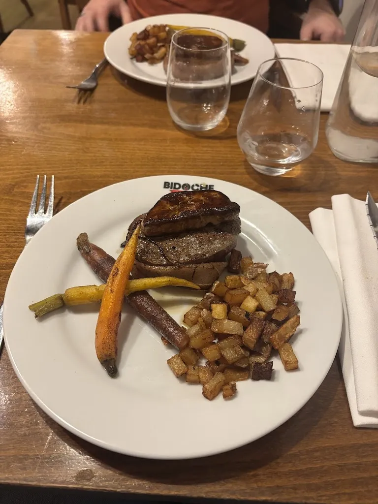 Alex Pucci_BIDOCHE_Montbonnot-Saint-Martin_review