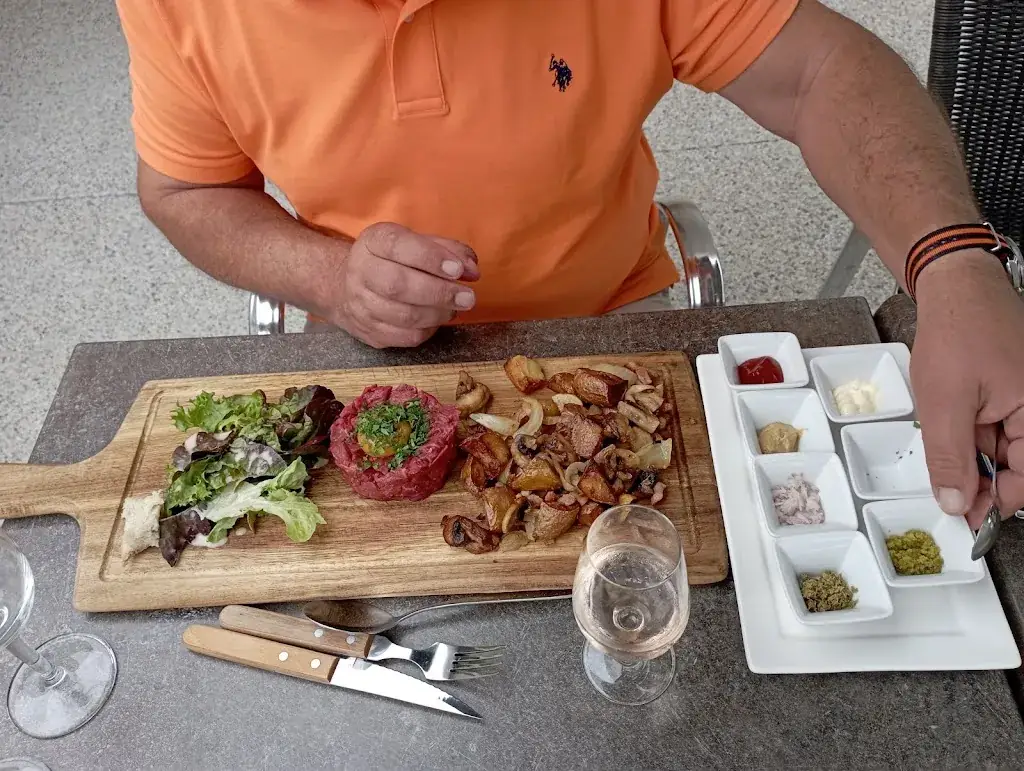 Menu_Restaurant Brasserie Laval | Le Par Sécurité_Entrammes_image_3