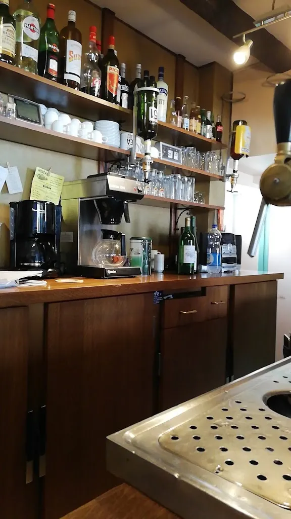 Poupart Alain restaurant in Erbray