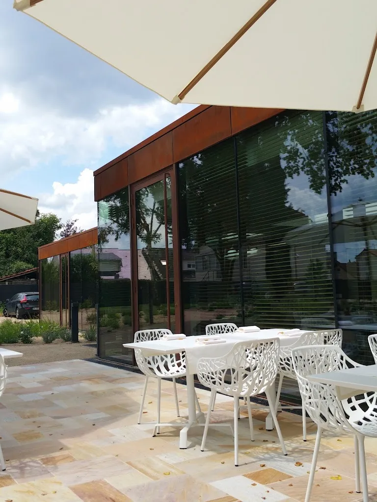 Restaurant l'Auberge de Bagatelle_Mans_slider_image_1