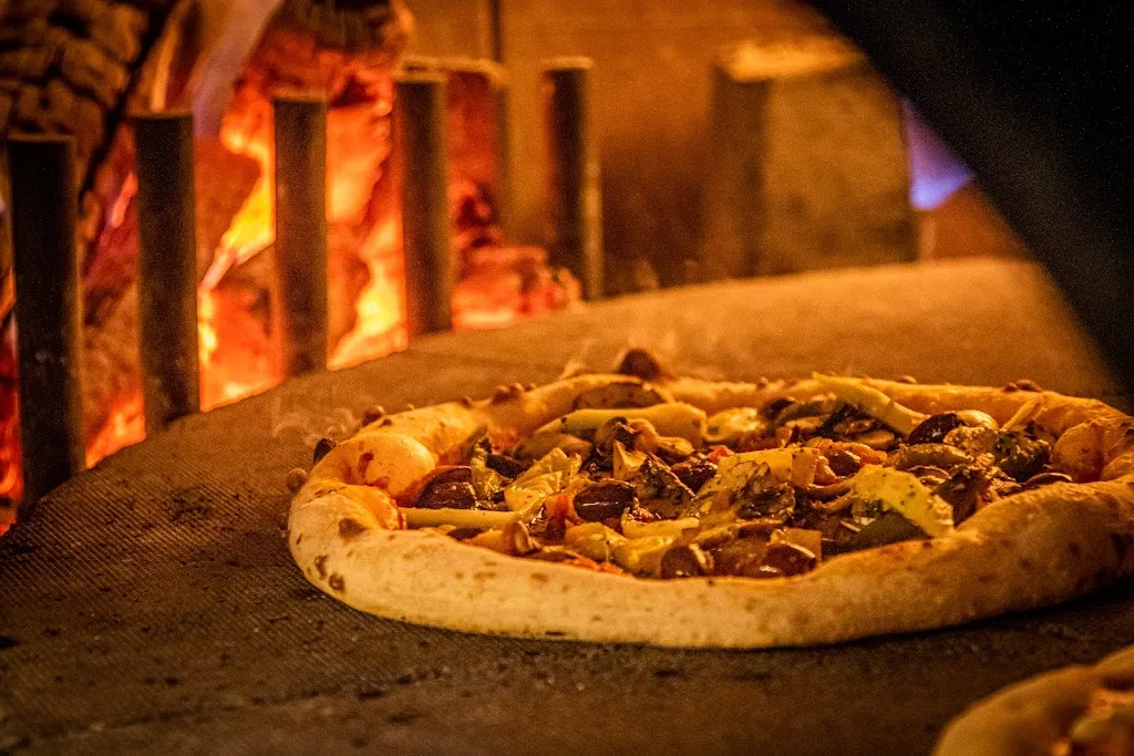 Libertà Le Mans - Restaurant Italien Corse Festif_Mans_slider_image_3