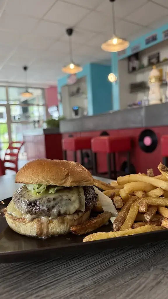 Babacar Leye_Le Nini's_Étriché_review