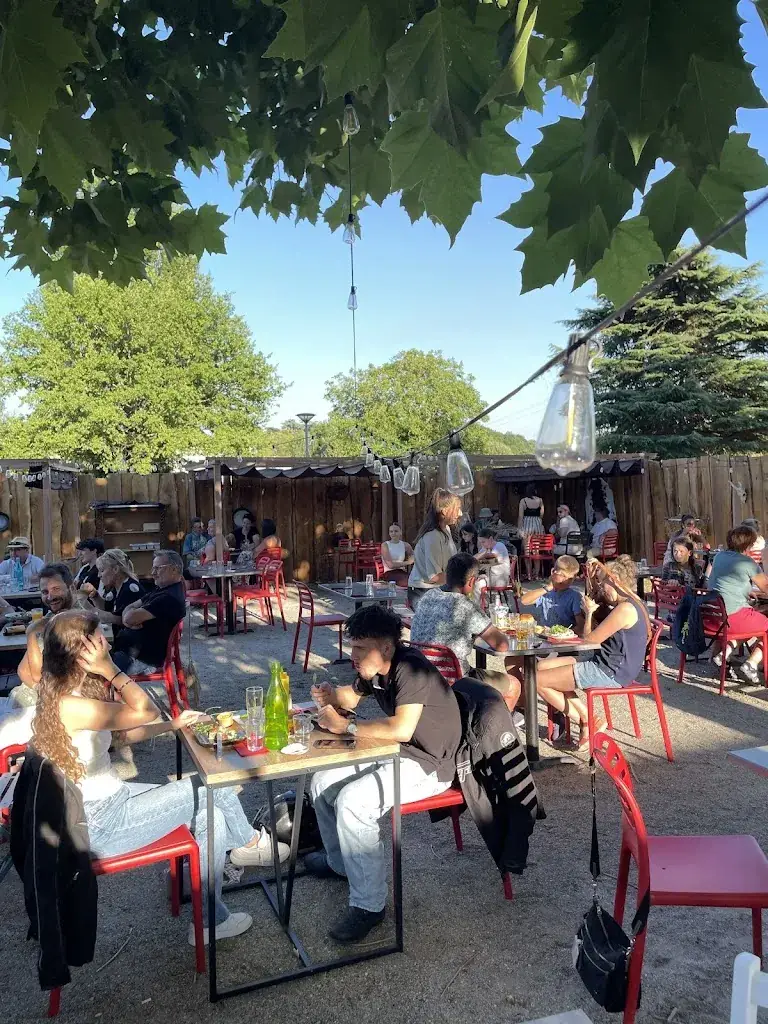 Le Nini's_Étriché_slider_image_3