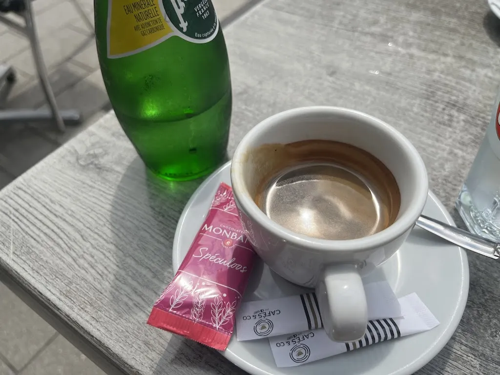 Dorothée Bucquet_Brasserie La Terrasse_Évron_recensione